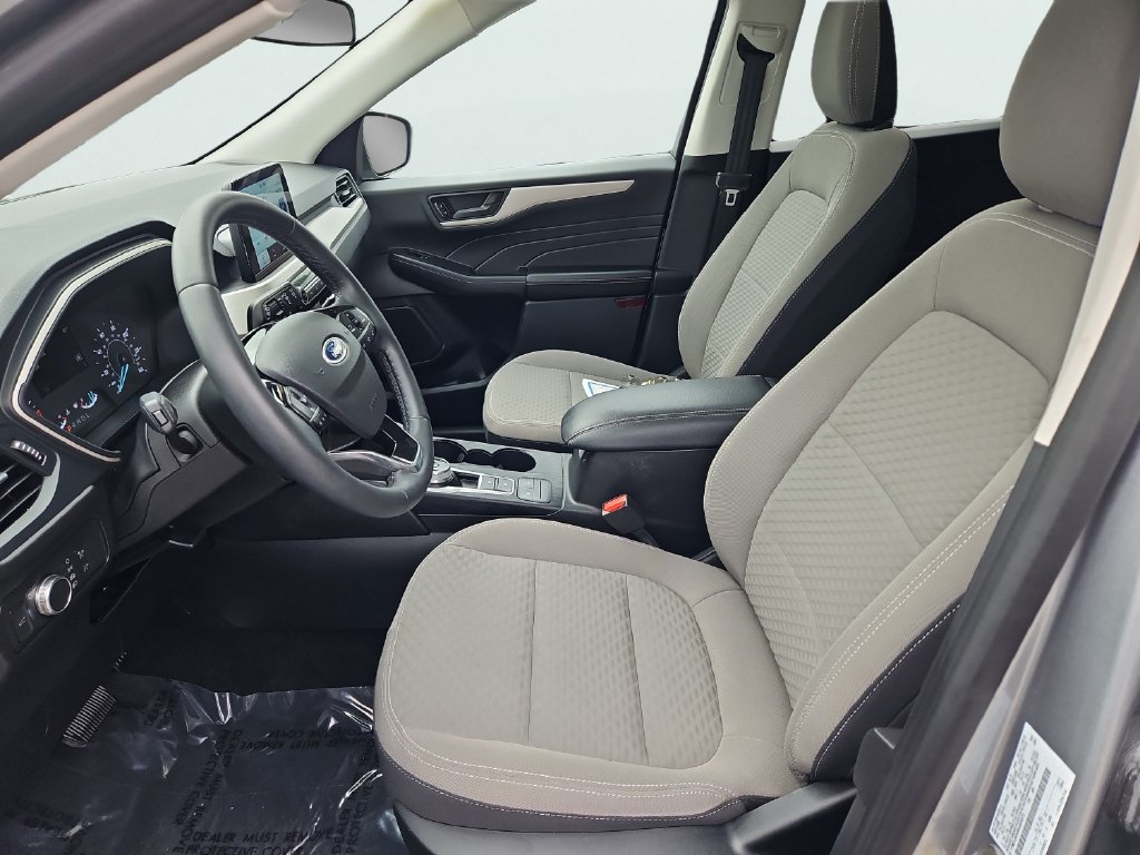 Used 2022 Ford Escape SE w/ SE Sport Appearance Package AWD/4WD image 33