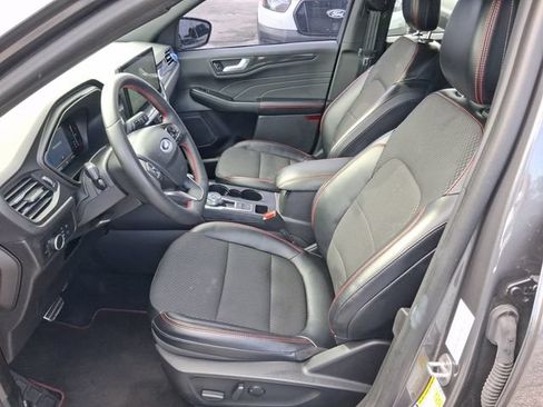 Used 2023 Ford Escape ST-Line w/ Tech Pack #1 FWD image 12