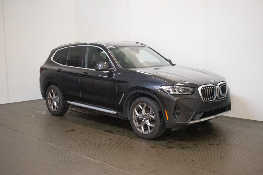 Used 2024 BMW X3 xDrive30i w/ Premium Package w/ZPA AWD/4WD image 1