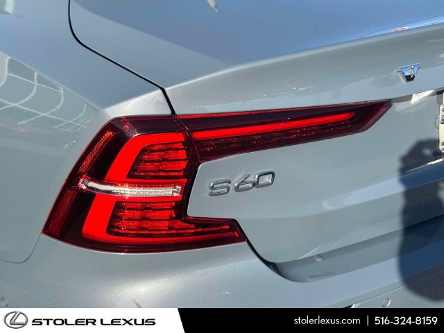 Used 2022 Volvo S60 B5 Inscription w/ Advanced Package AWD/4WD image 14