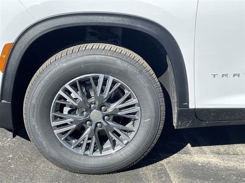 New 2026 Chevrolet Traverse LT image 20