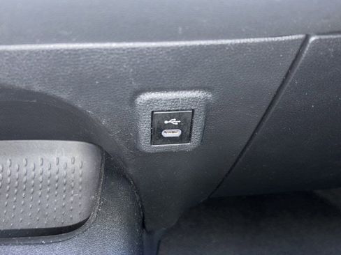 Used 2023 Toyota Corolla LE image 14