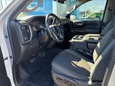 Used 2019 Chevrolet Silverado 1500 RST w/ All-Star Edition AWD/4WD image 18