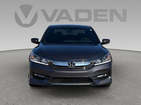 Used 2017 Honda Accord Sport Special Edition image 18