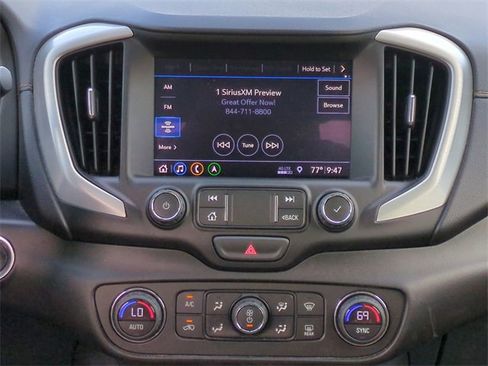 Certified 2020 GMC Terrain SLT w/ Preferred Package image 20