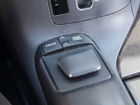 Used 2013 Lexus RX 450h AWD w/ Navigation Pkg image 28