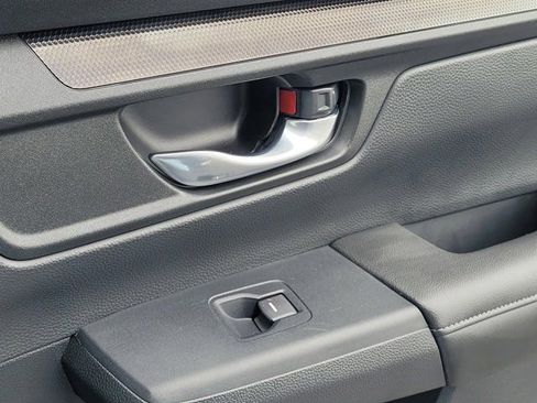 Certified 2025 Honda CR-V EX image 7