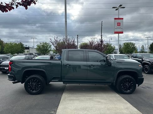 Used 2026 Chevrolet Silverado 3500 LTZ w/ LTZ Plus Package AWD/4WD image 6