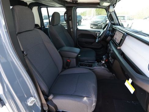 New 2026 Jeep Gladiator Sport image 26