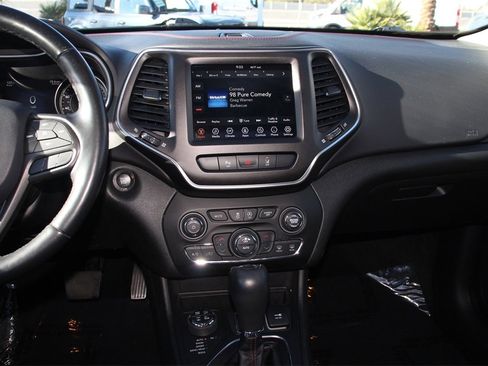 Used 2021 Jeep Cherokee Trailhawk w/ Trailer Tow Group image 15