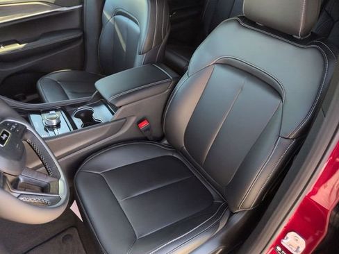 New 2026 Jeep Grand Cherokee L Limited AWD/4WD image 14