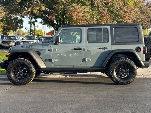 Used 2024 Jeep Wrangler Willys image 5