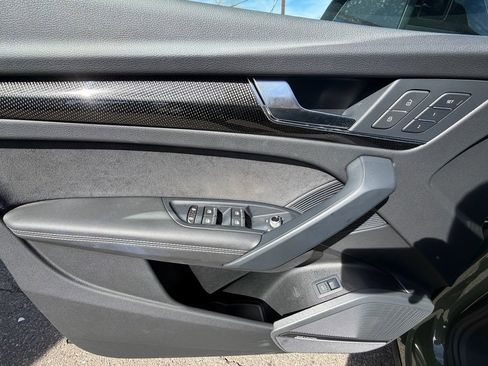 Used 2023 Audi SQ5 Premium Plus w/ Premium Plus Package image 18