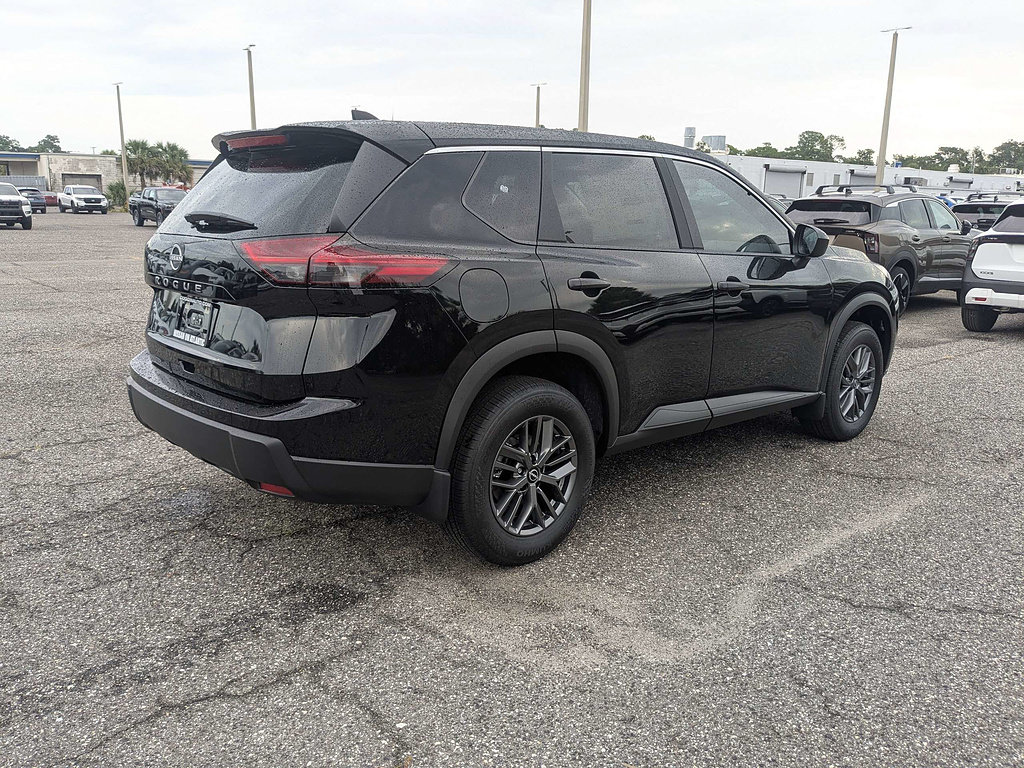 New 2026 Nissan Rogue S FWD image 5