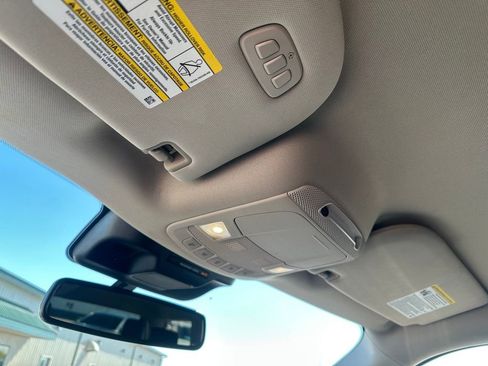Used 2024 Ford Expedition Max XLT RWD image 19