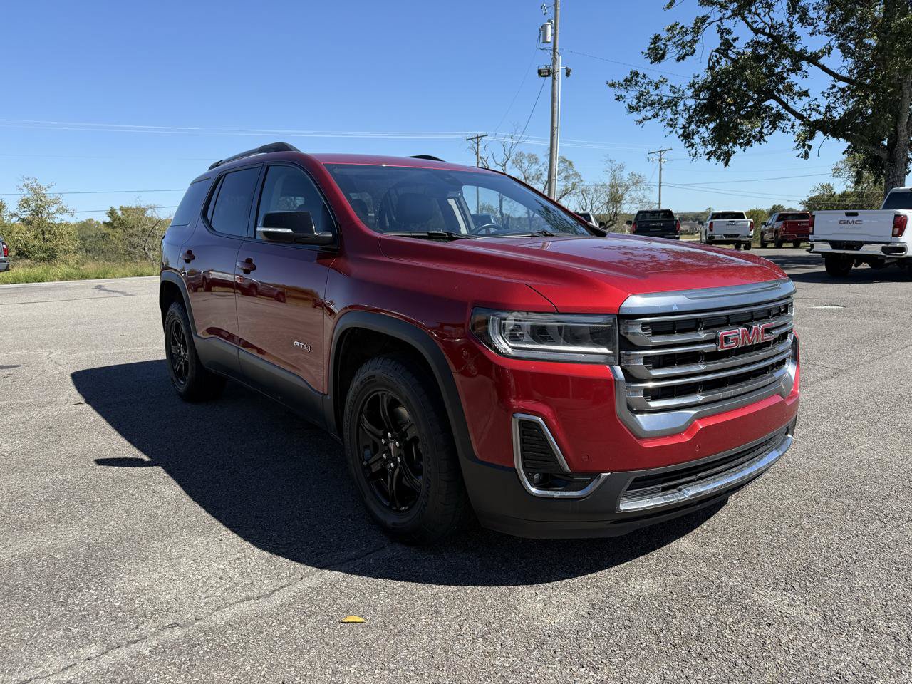 Used 2023 GMC Acadia AT4 w/ Preferred Package AWD/4WD image 4