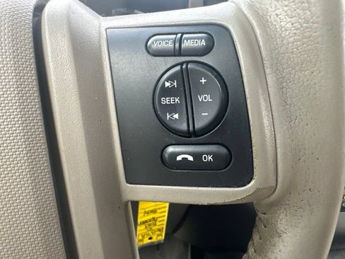 Used 2010 Ford Expedition EL XLT AWD/4WD image 16