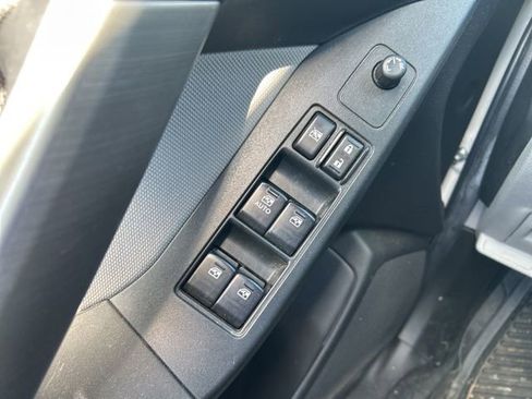 Used 2015 Subaru Forester 2.5i Premium w/ Popular Package #2 image 20