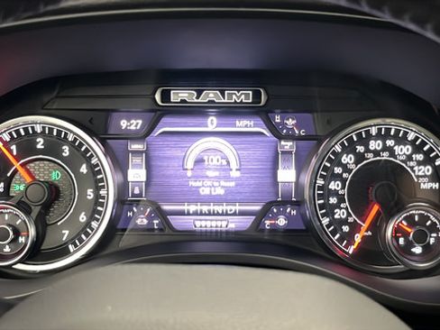 Used 2021 RAM 1500 Big Horn AWD/4WD image 10