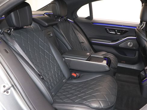 Used 2021 Mercedes-Benz S 580 4MATIC Sedan image 33
