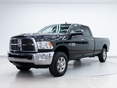 Used 2018 RAM 2500 Big Horn image 3
