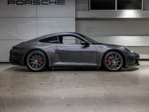 Used 2024 Porsche 911 Carrera S w/ Sport Package image 9