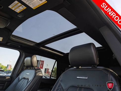Used 2024 Ford Expedition Max Platinum AWD/4WD image 15