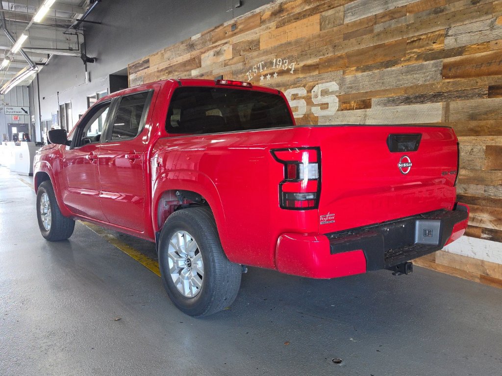 Used 2023 Nissan Frontier SV AWD/4WD image 4