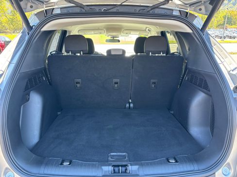 Used 2022 Ford Escape SE w/ SE Sport Appearance Package AWD/4WD image 8