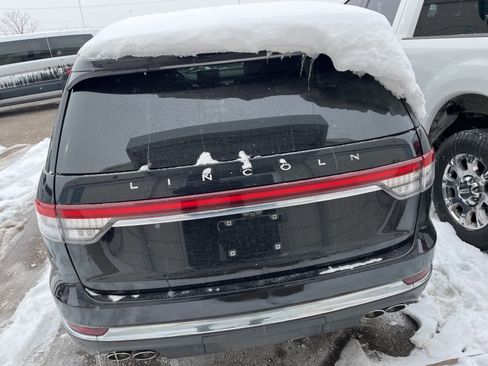 Used 2020 Lincoln Aviator Reserve w/ Equipment Group 201A image 11