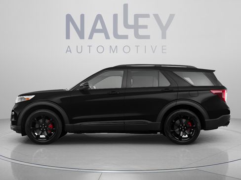Used 2022 Ford Explorer ST w/ Equipment Group 401A AWD/4WD image 2