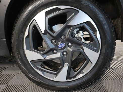 Used 2024 Subaru Crosstrek 2.5i Limited image 30