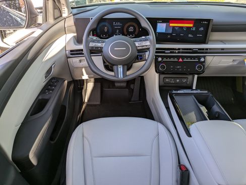 New 2026 Hyundai Tucson Blue SE image 16