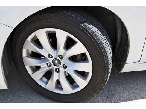 Used 2015 Subaru Legacy 2.5i Premium w/ Moonroof Package AWD/4WD image 27
