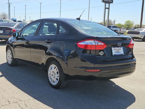 Used 2019 Ford Fiesta S image 5
