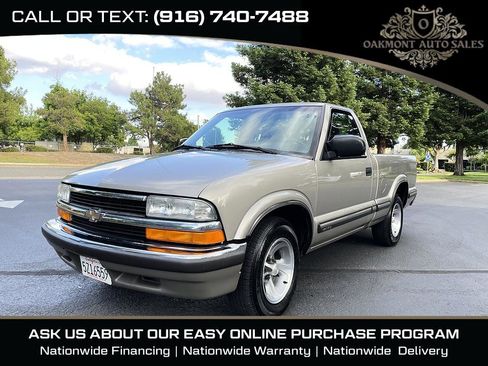 Used 1999 Chevrolet S10 Pickup LS w/ Preferred Equipment Group RWD image 3