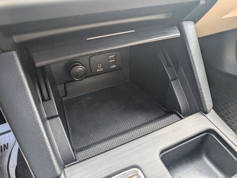 Used 2015 Subaru Outback 2.5i Limited image 25