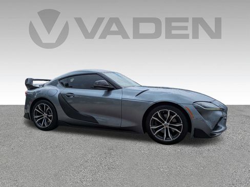 Used 2021 Toyota Supra w/ Safety & Technology Package RWD image 3