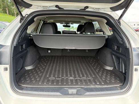 Certified 2024 Subaru Outback Limited AWD/4WD image 12