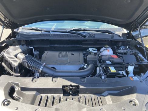 New 2025 Chevrolet Blazer LT w/ Midnight/Sport Edition image 26