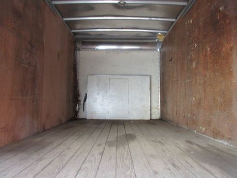 Used 2014 Ford E-350 and Econoline 350 Super Duty RWD image 5