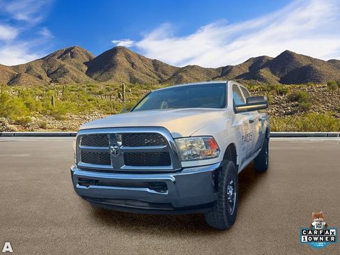 Used 2016 RAM 3500 Tradesman w/ Chrome Appearance Group AWD/4WD image 2