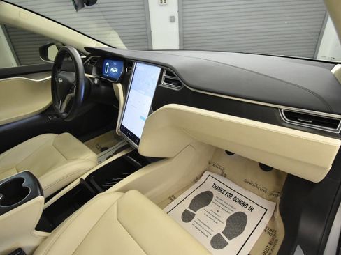 Used 2017 Tesla Model S P100D AWD/4WD image 16