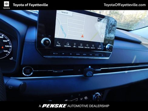 Used 2023 Mitsubishi Outlander SEL image 6