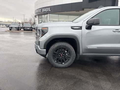 New 2026 GMC Sierra 1500 Elevation image 5