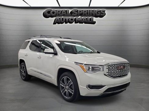 Used 2018 GMC Acadia Denali w/ Technology Package image 1