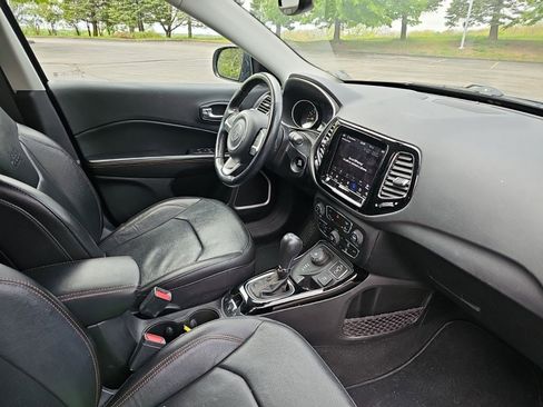 Used 2021 Jeep Compass Limited w/ Elite Interior Group AWD/4WD image 11