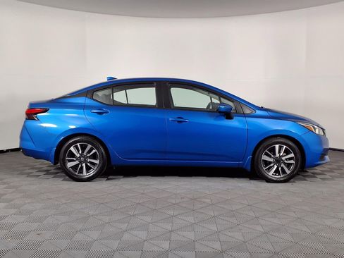 Used 2021 Nissan Versa SV image 30