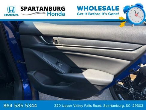 Used 2018 Honda Accord Sport image 13