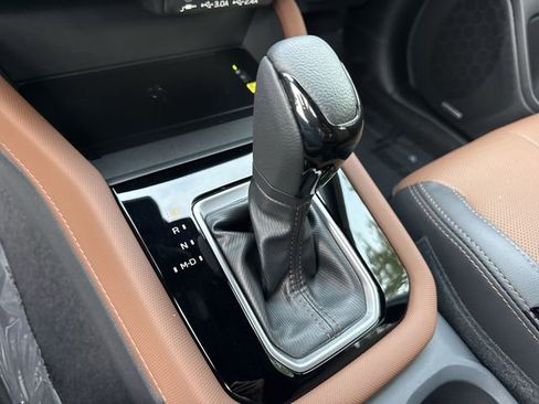 Certified 2025 Subaru Forester Touring AWD/4WD image 20